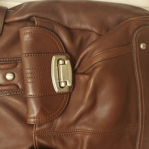 B. Makowsky Handbag - Picture 5 of 10